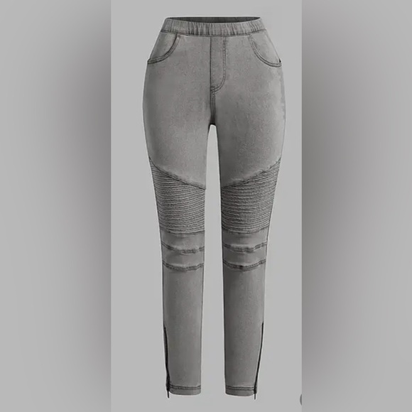 Flamingals Slant Pocket Zip Side Seam Detail Mid Waist Skinny Jean - Picture 3 of 11